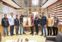 Wakil Wali Kota Medan Terima Lukisan Raja Sisingamangaraja XII dari AMS XII