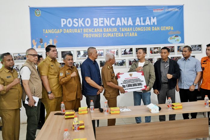 Wagubsu_Terima Bantuan Walikota PekanBaru 3