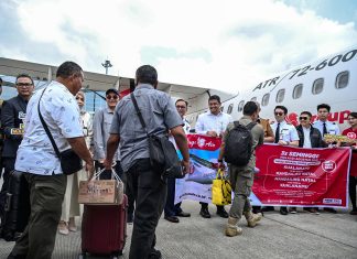 Gubsu Bobby Resmikan Penerbangan Perdana Wings Air Kualanamu–Mandailing Natal