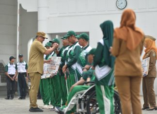 Haornas ke-43, Bobby Nasution Berikan Tali Asih untuk Atlet Legendaris Sumut